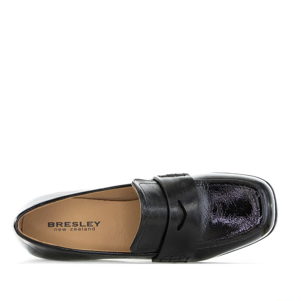 BRESLEY SMALE BLACK PATENT Streamlined silhouette