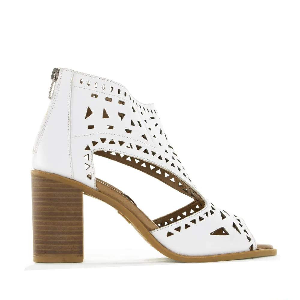 amateur - style Smart Ease LE SANSA LITTLE WHITE