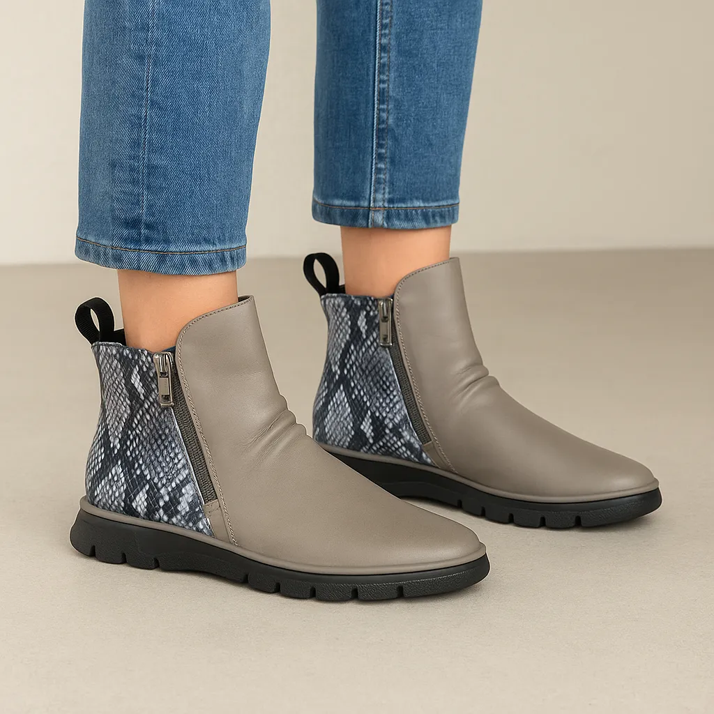 right - foot Iconic Style LE SANSA RUBEL TAUPE