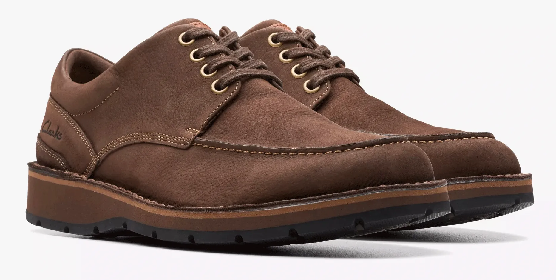 solo trip challenging Clarks Gravelle Low Lace Men