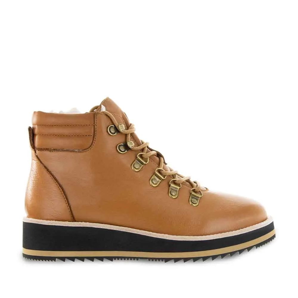 Built For Comfort LE SANSA SKIP TAN