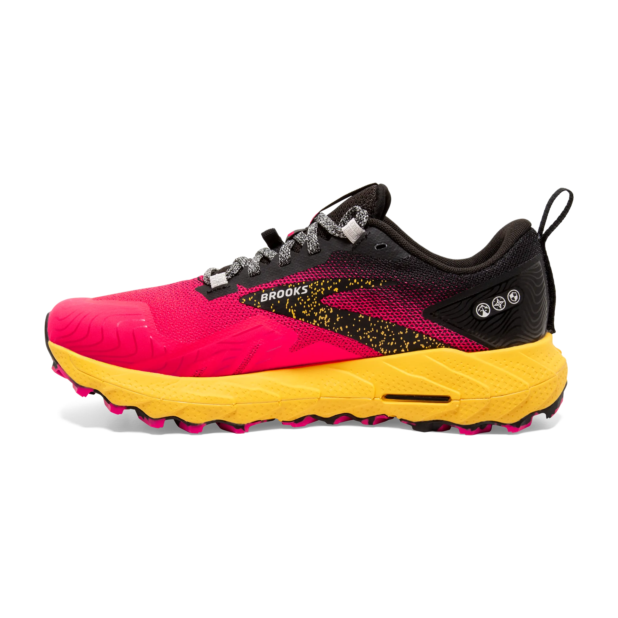 Women's Cascadia 17 marathon runners' shoes