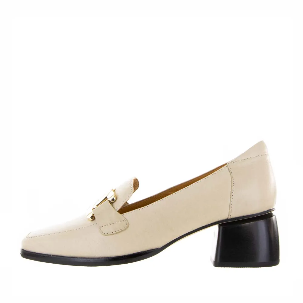 BRESLEY PADDLE SWAN Casual Slip-on Design Active Breeze
