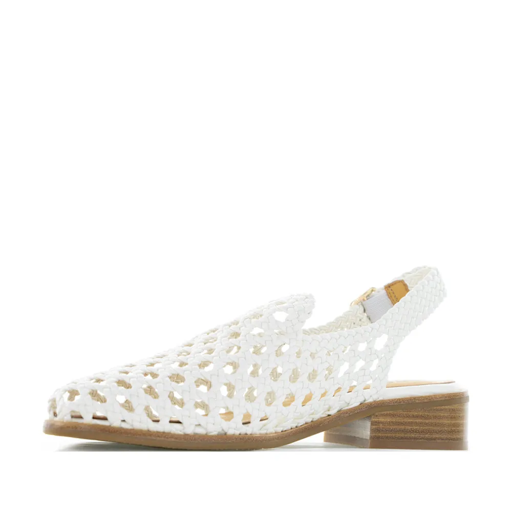 Chic Mode On Foot BRESLEY APIN WHITE