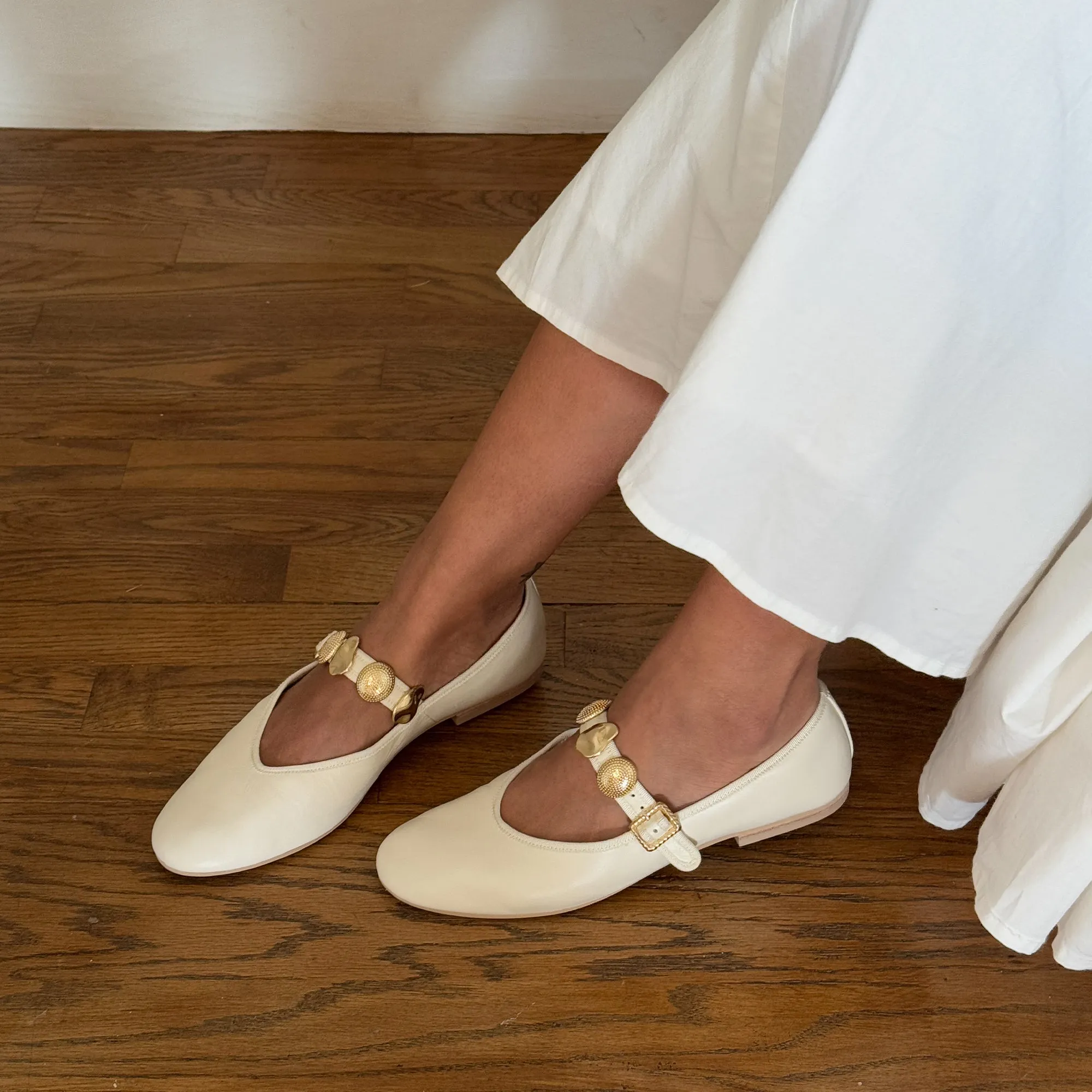 Village Glow Herb Trail RELAN BALLET FLATS OFF WHITE LEATHER