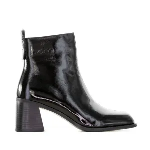 MILA RAINE EARTH BLACK PATENT Easy Clean