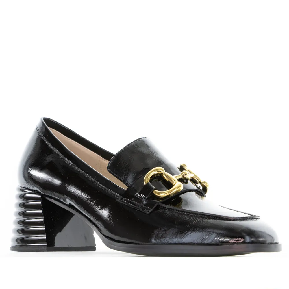 MILA RAINE CLICHE BLACK Beach Friendly Relaxed Walking Comfort