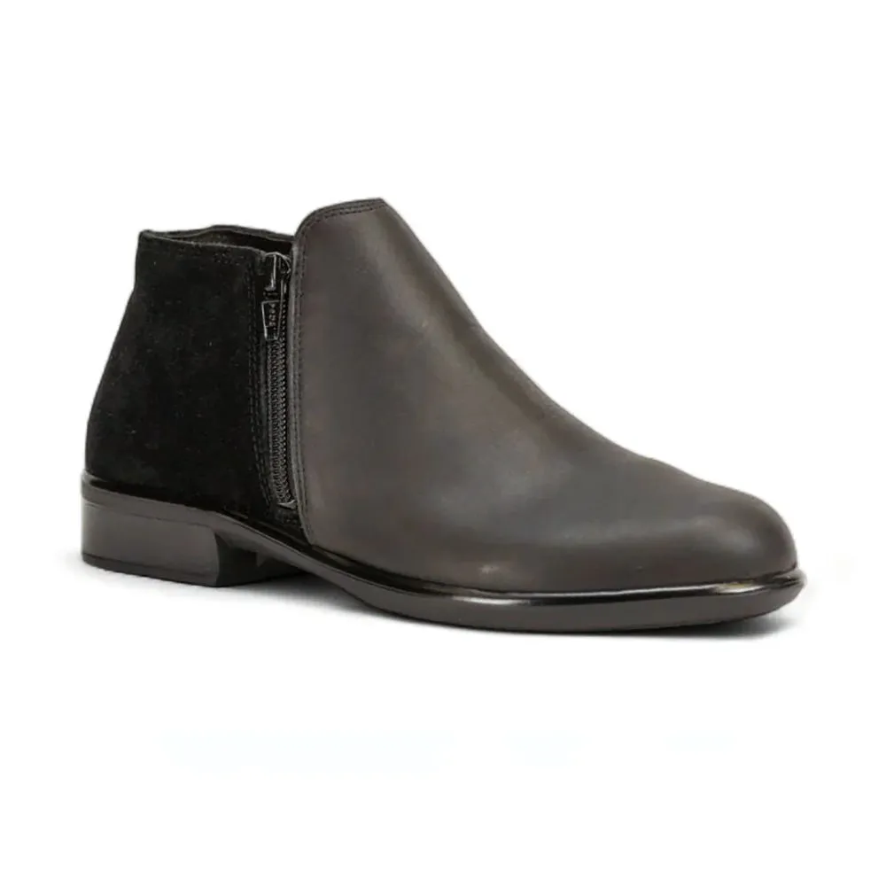 Water Edge Helm Bootie (26030) - Ink Leather/Midnight Blue Suede