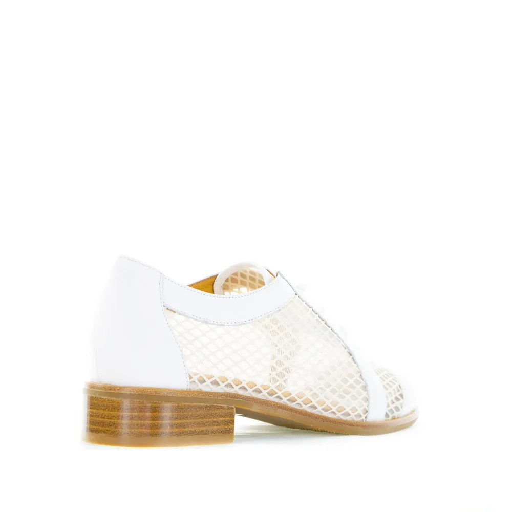 BRESLEY ALIA WHITE Narrow Width Clear Guard