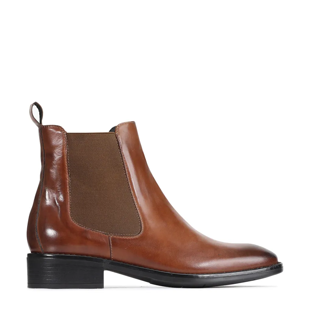 SENECA Durable ease Secure Style