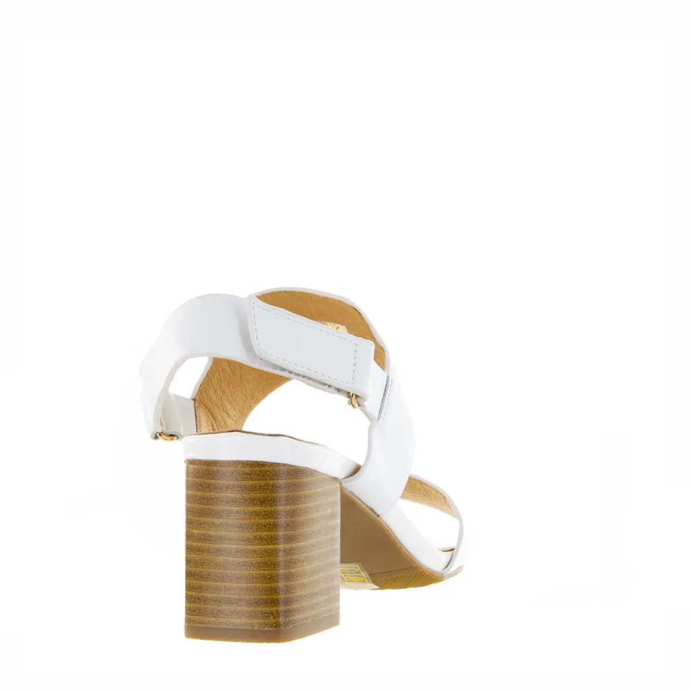 hikers' durability Elegant flair Bresley Signal White Multi