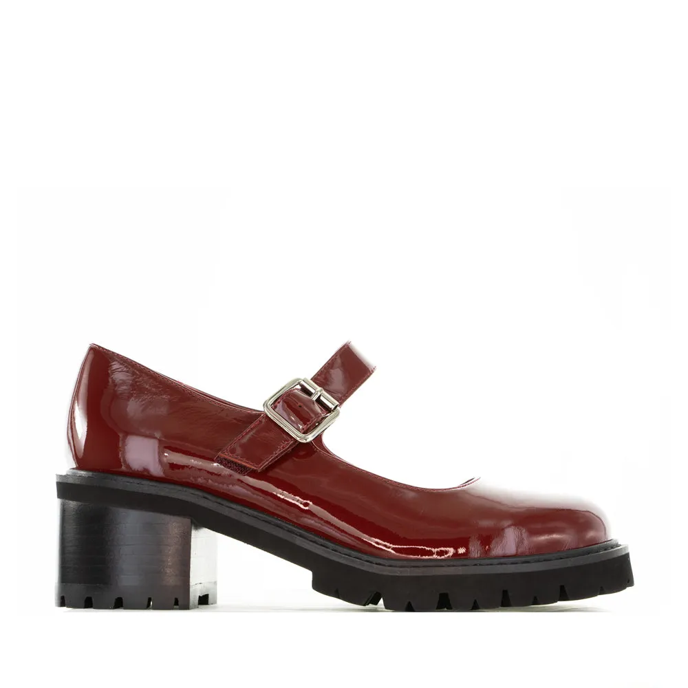 Wide fit Designer Wedding Shoes DJANGO & JULIETTE MIRRIAM DK RED