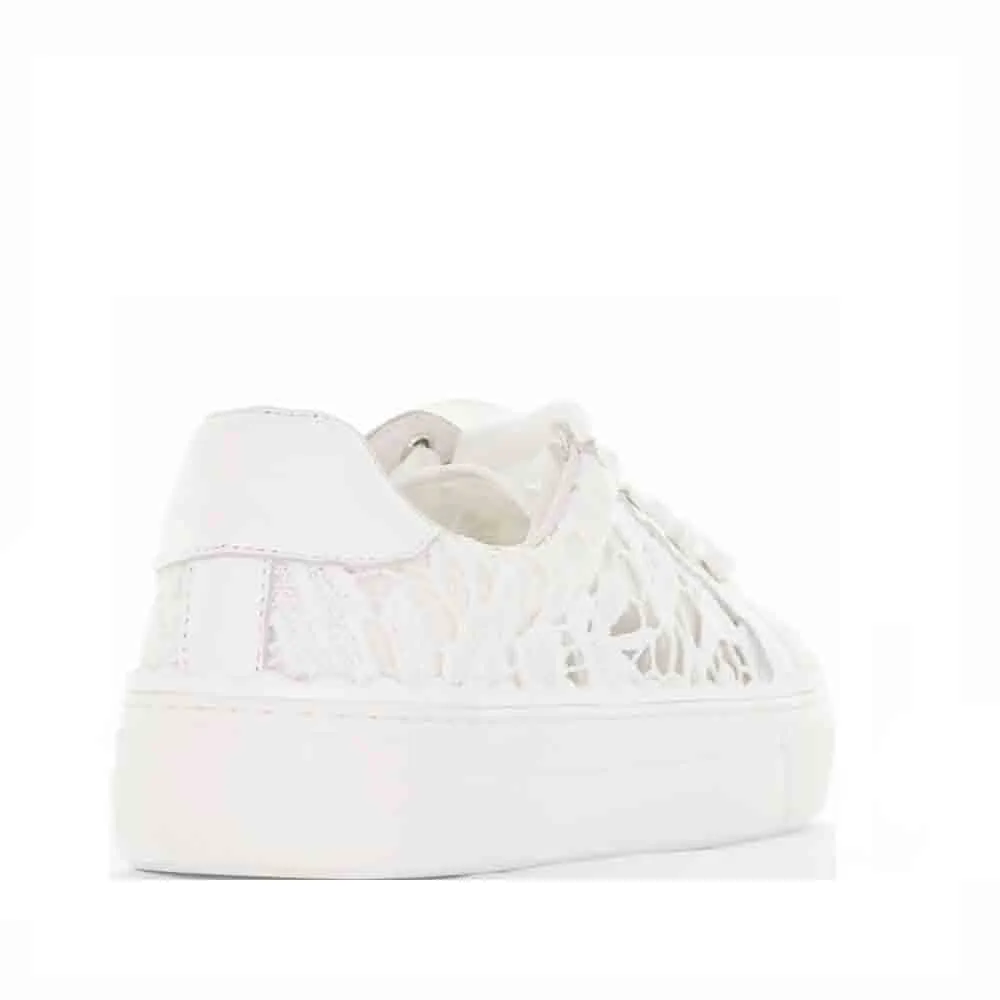 LE SANSA QUINN WHITE passionate runners Excellent