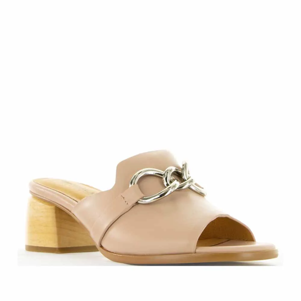 BRESLEY POLISH BLUSH country