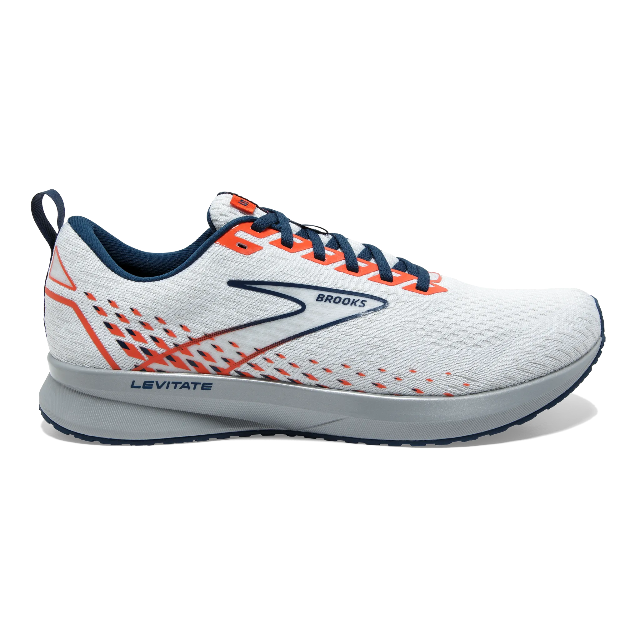 wide shoes outdoor - track running shoes Men's Levitate 5