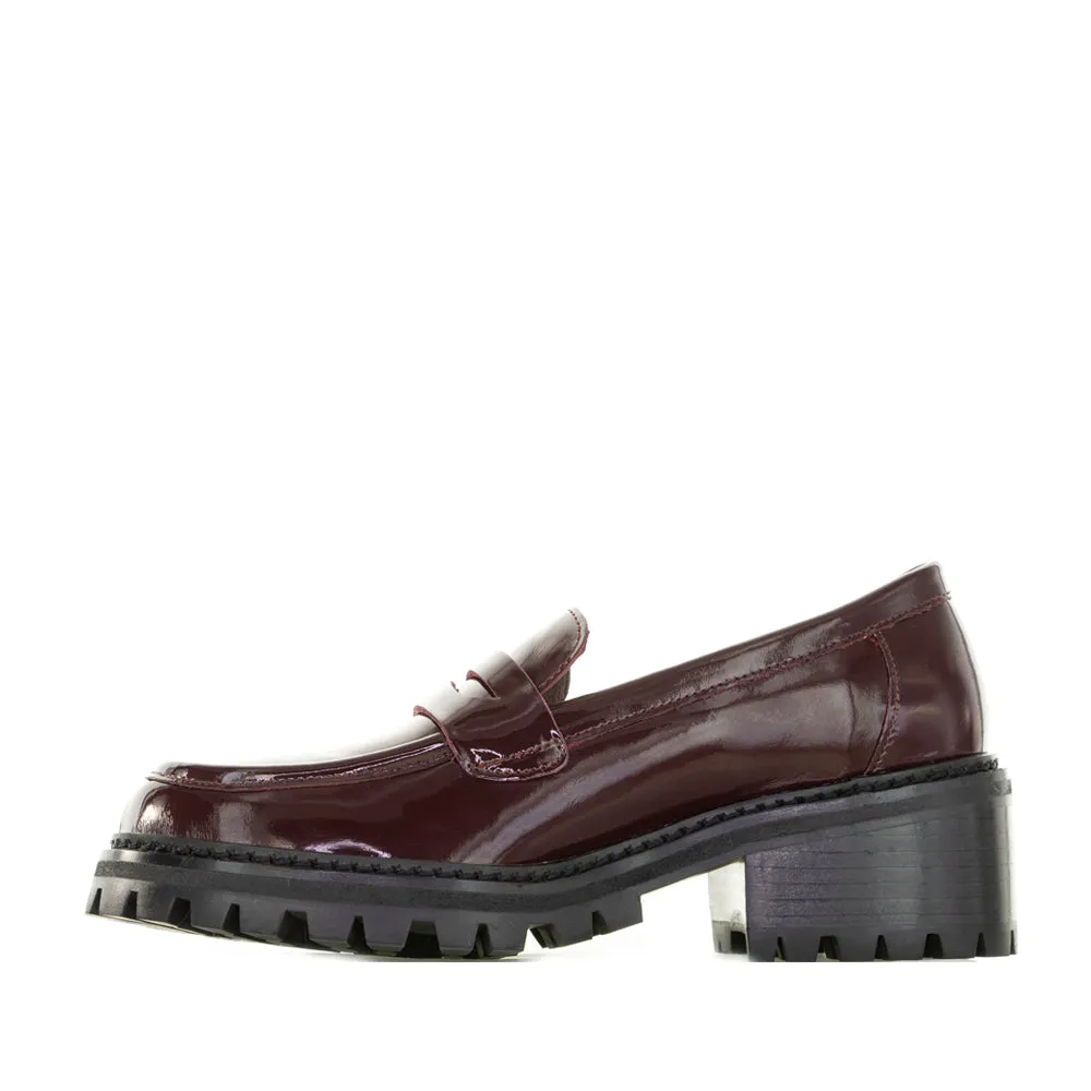 LE SANSA ZOEY MERLOT PATENT Anti-Fatigue
