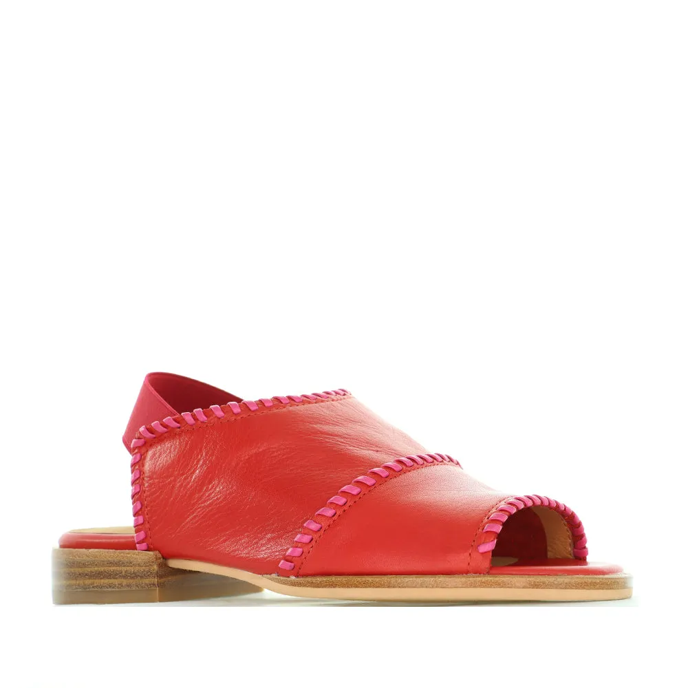 BRESLEY SERENADE RED FUXIA hikers Short - distance