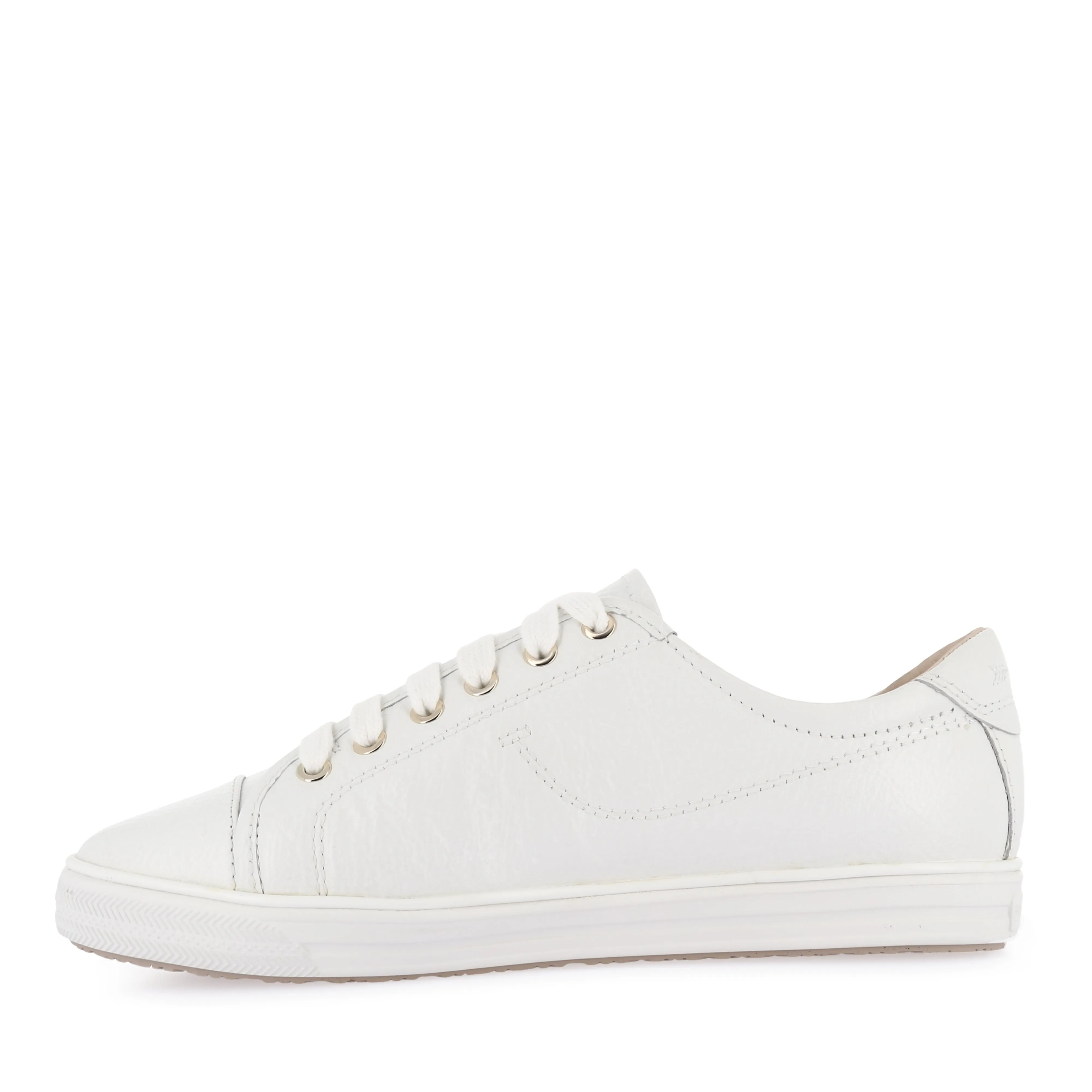 NAT III - WHITE TUMBLED LEATHER Impact-absorbing durability foremost