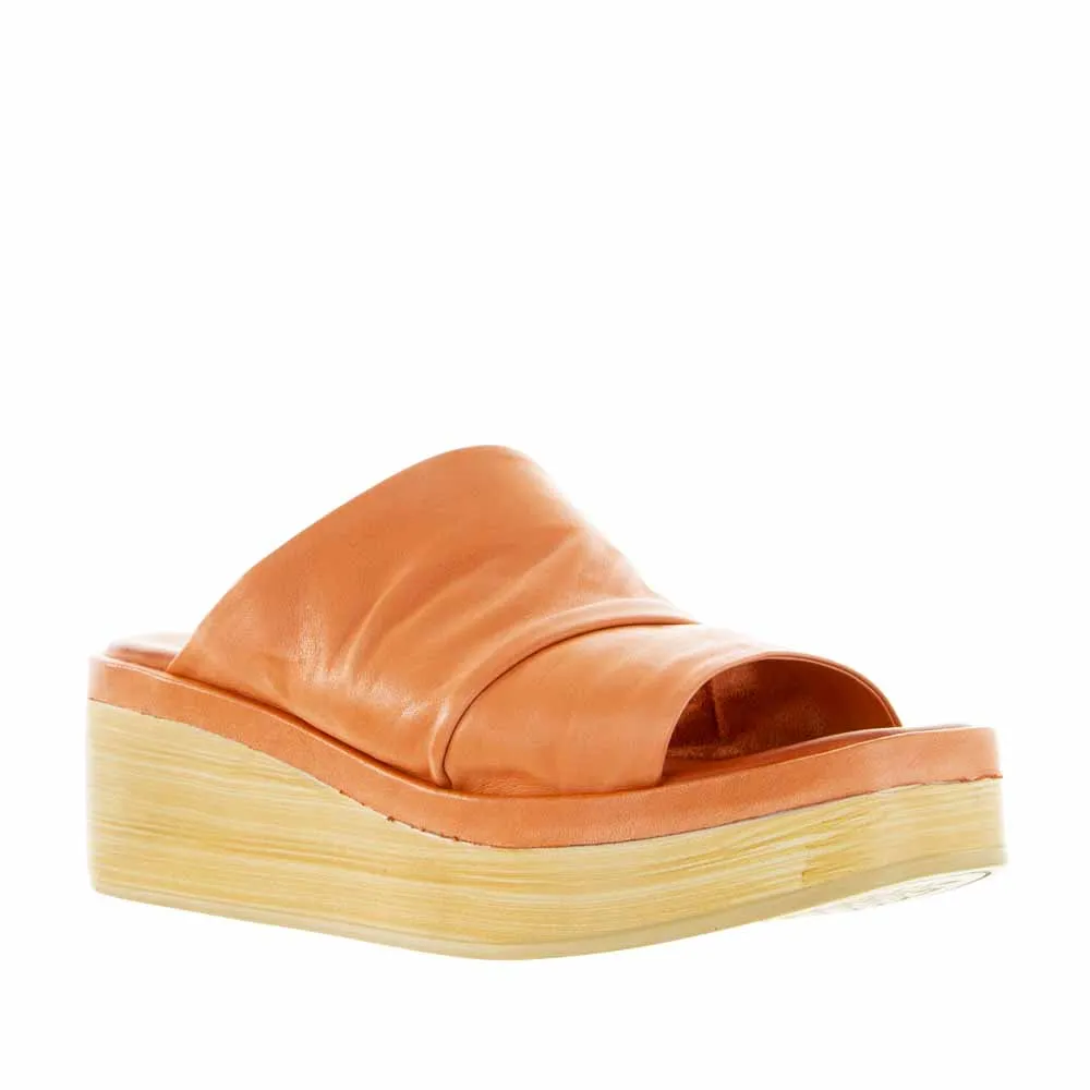 professionals' needs Streamlined grip LE SANSA HAYLEY SUNBURN