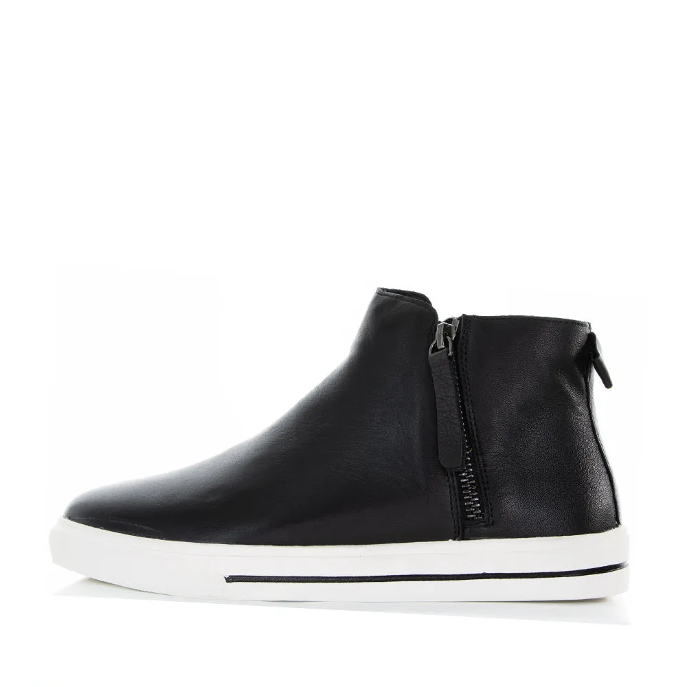 LE SANSA INDO BLACK Traditional