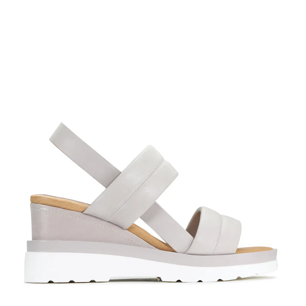 Fashion-Forward Look Iconic wear PADDED