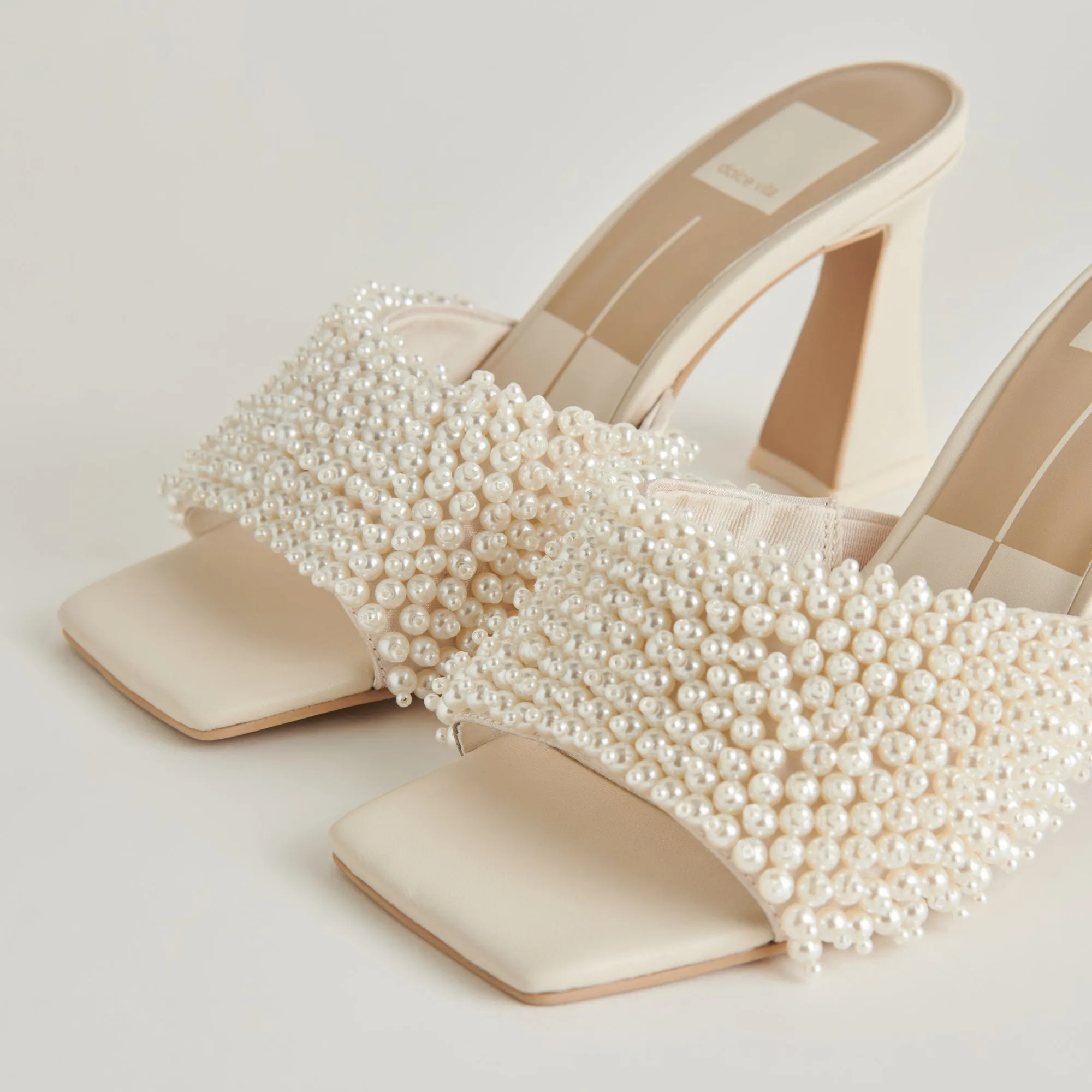 Professional Office Shoes NANDY PEARL HEELS VANILLA PEARLS