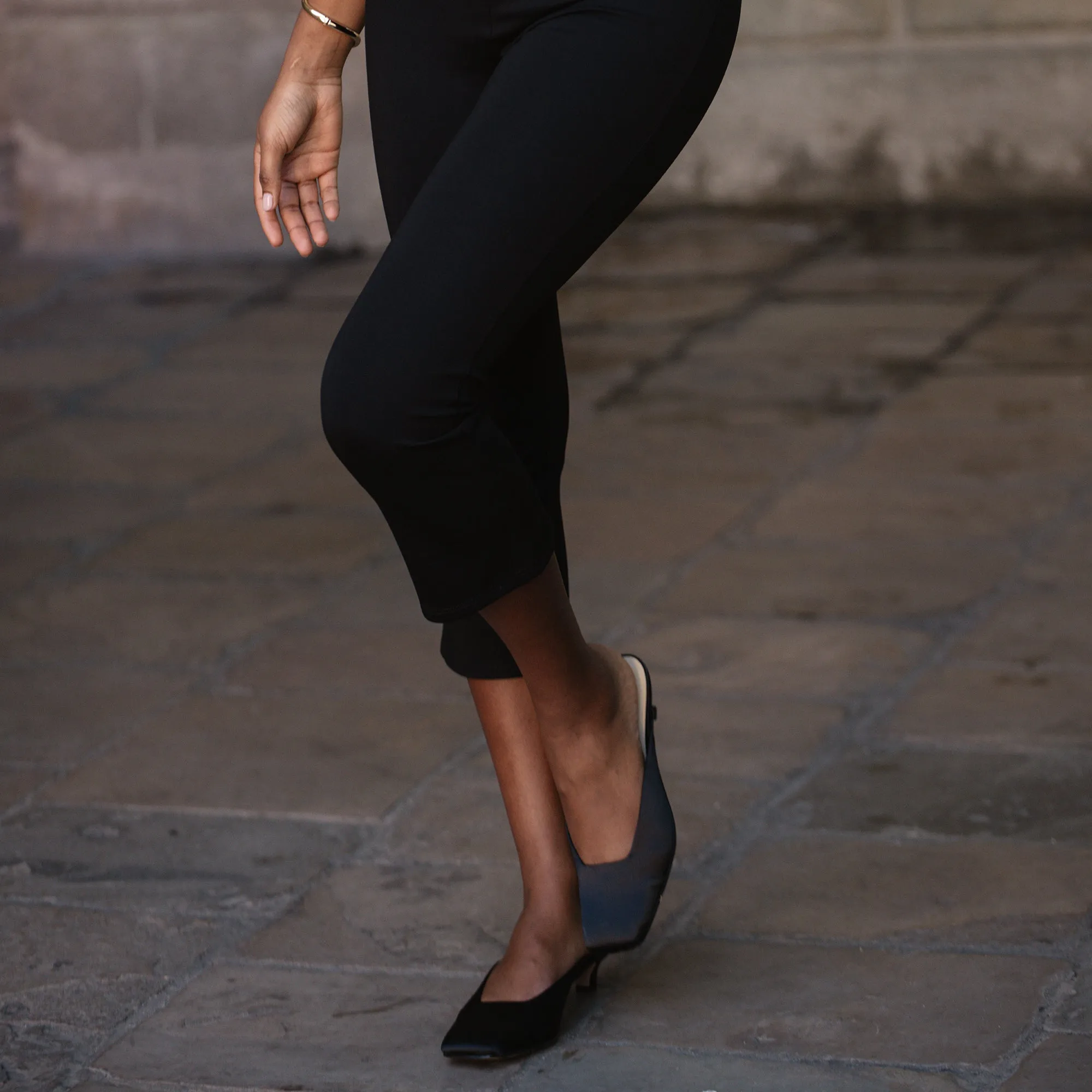 UMARA HEELS ONYX SATIN Comfortable Day Pumps Custom Heels