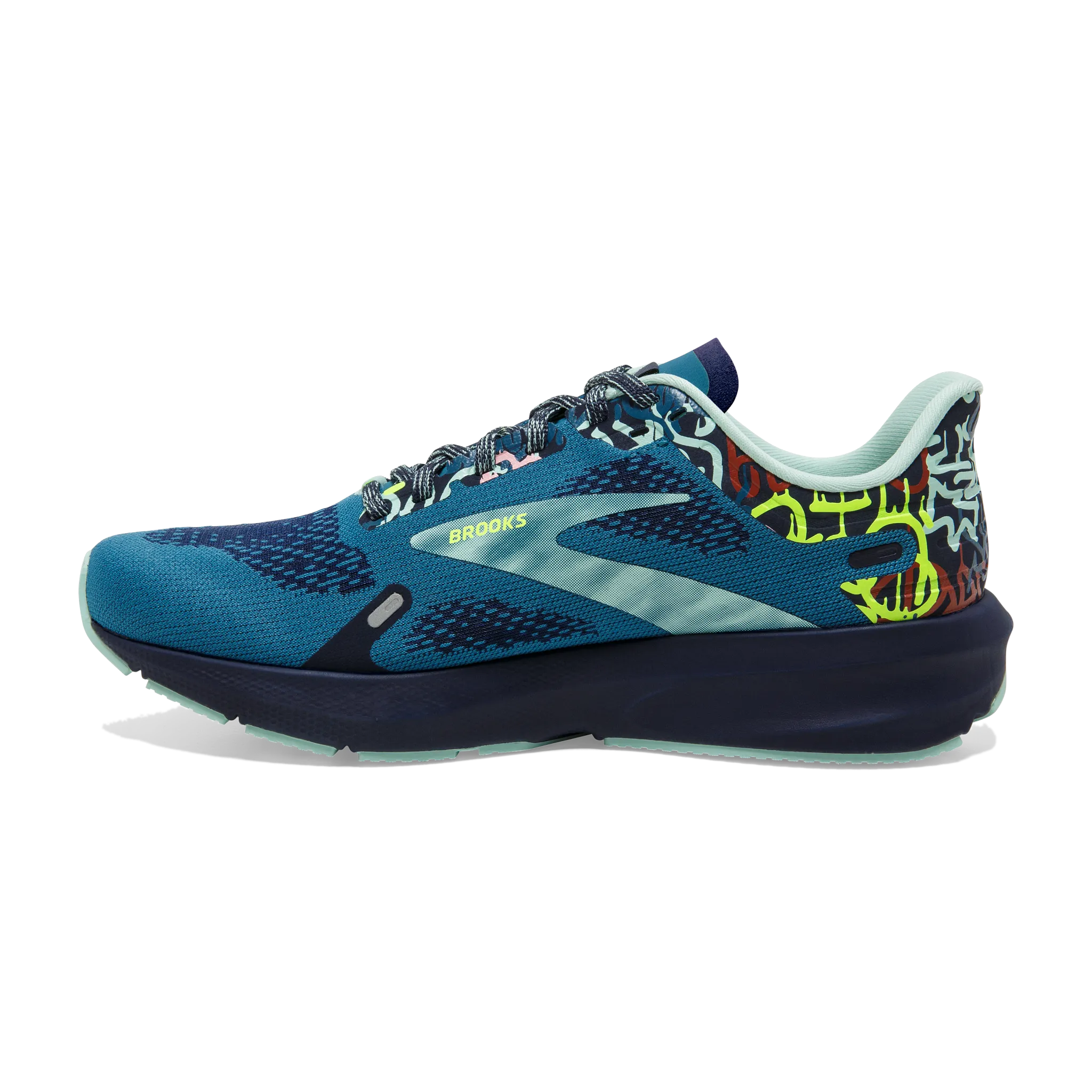 Women's Launch 9 fall running footwear