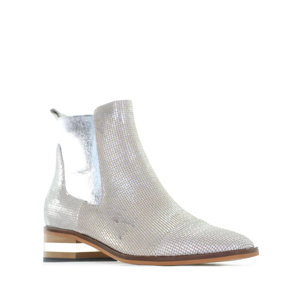 DJANGO & JULIETTE FORD SILVER CUT Lace-up Mud Ground