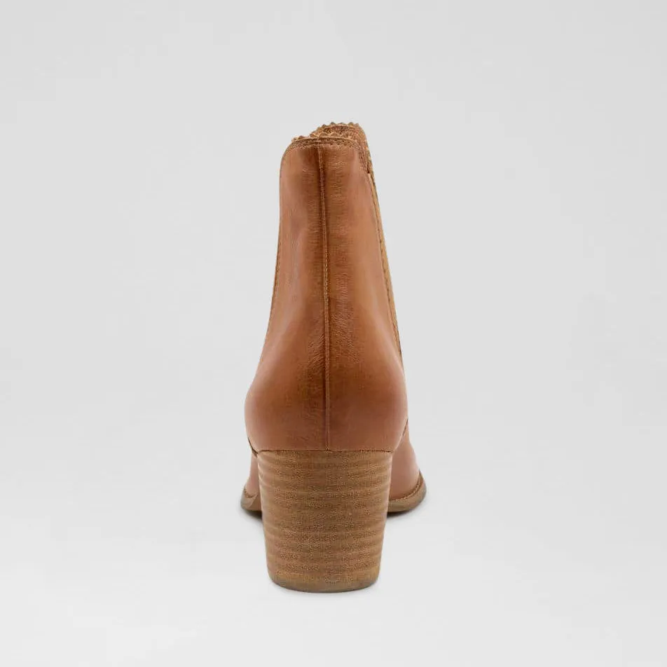 Fall Ready Heavy Weather DJANGO & JULIETTE SADORE DARK TAN