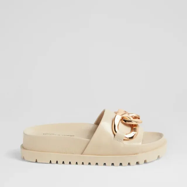 DJANGO & JULIETTE UBECCA MILK LEATHER Instant Fit Walk Footwear Ease