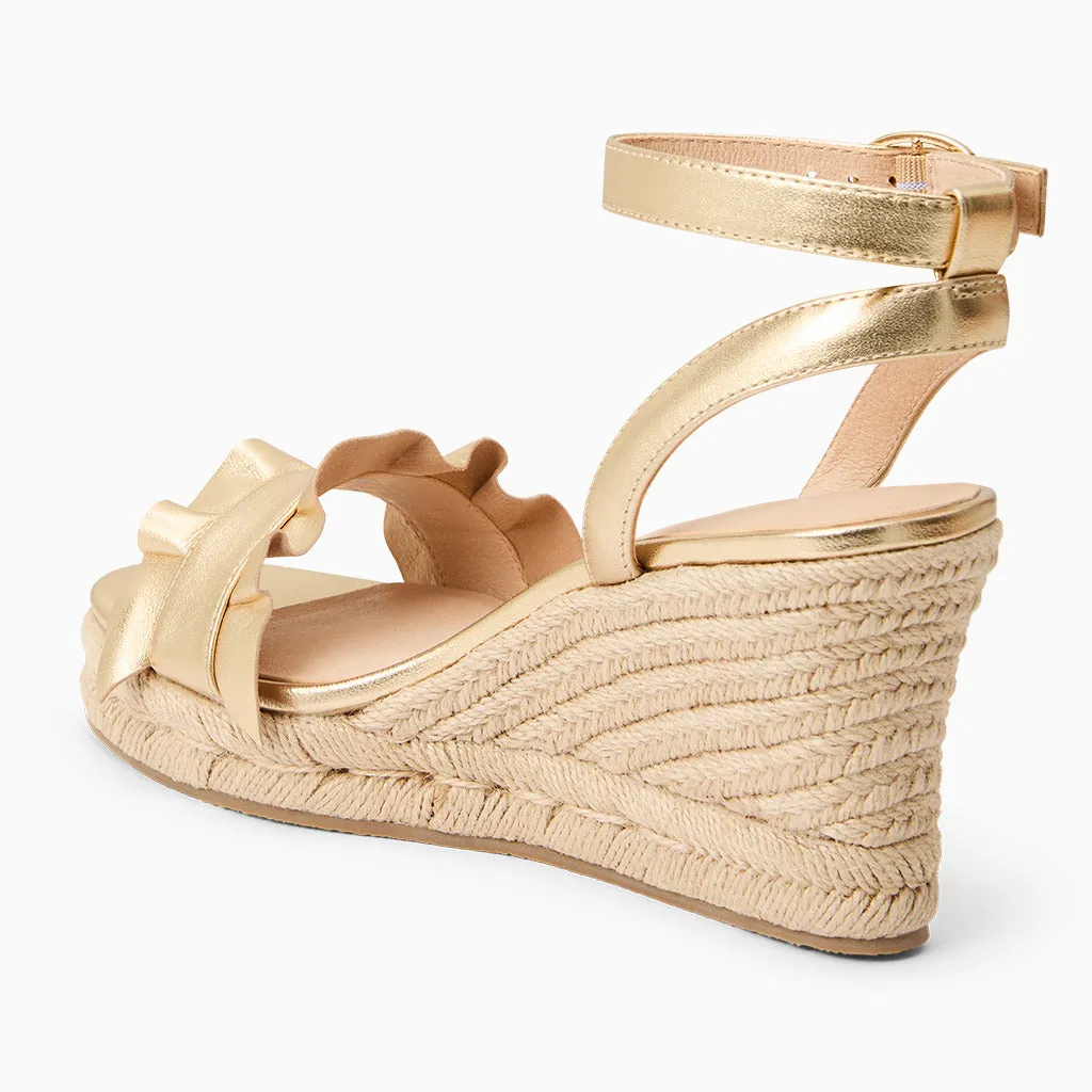 Rozette Ruffle Wedge Earth Tone Street Glow
