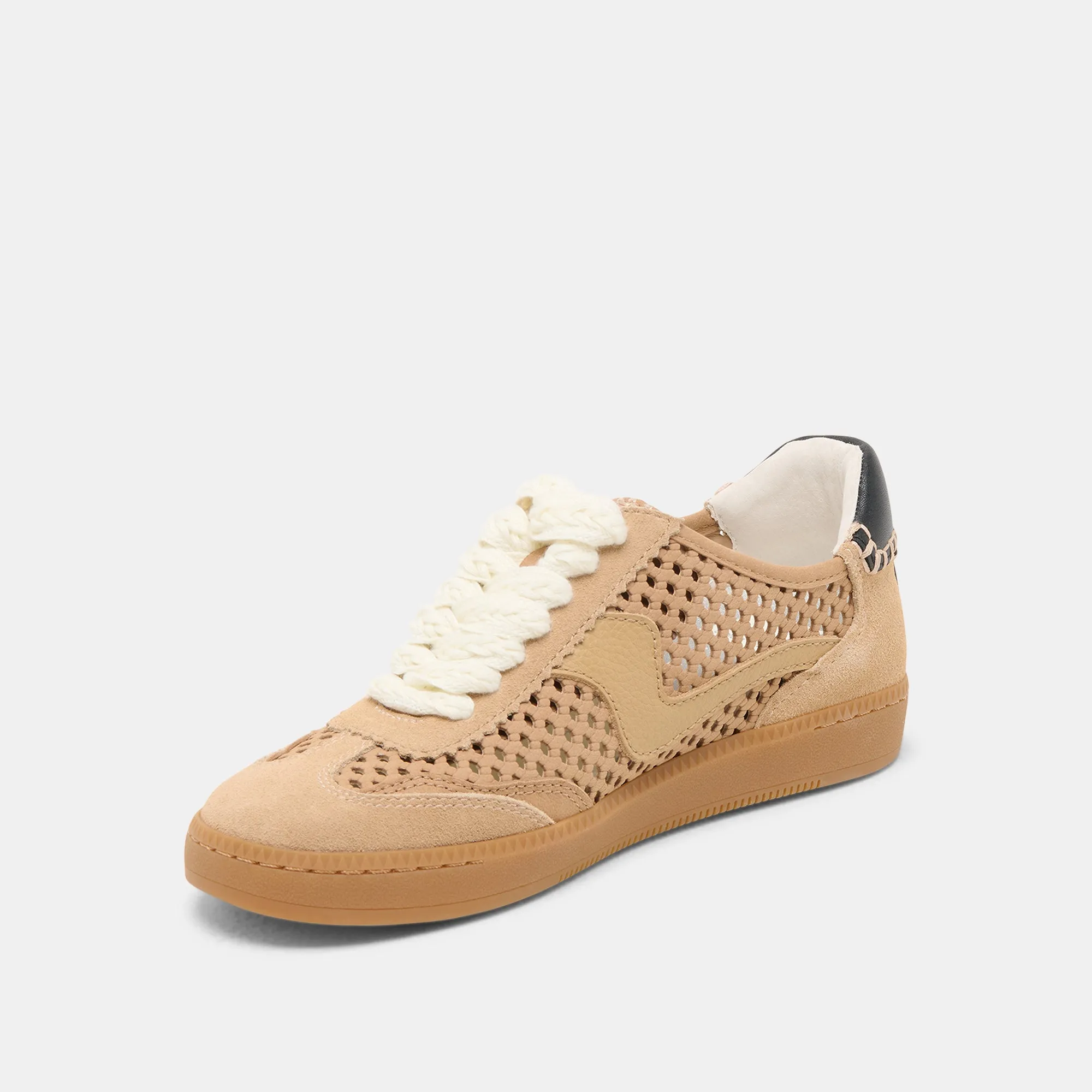 NOTICE SNEAKERS BAMBOO PERFORATED NUBUCK Flexible stability Neutral design