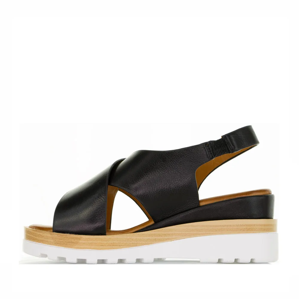 LE SANSA TRISHA BLACK Fashionable Outdoor Footwear Outfit Match