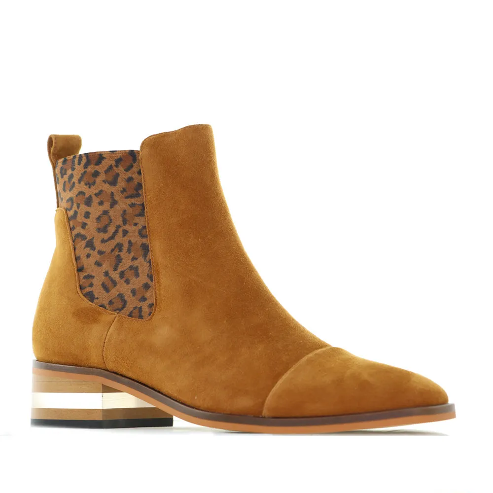 Robust Build DJANGO & JULIETTE FORD DARK TAN LEOPARD
