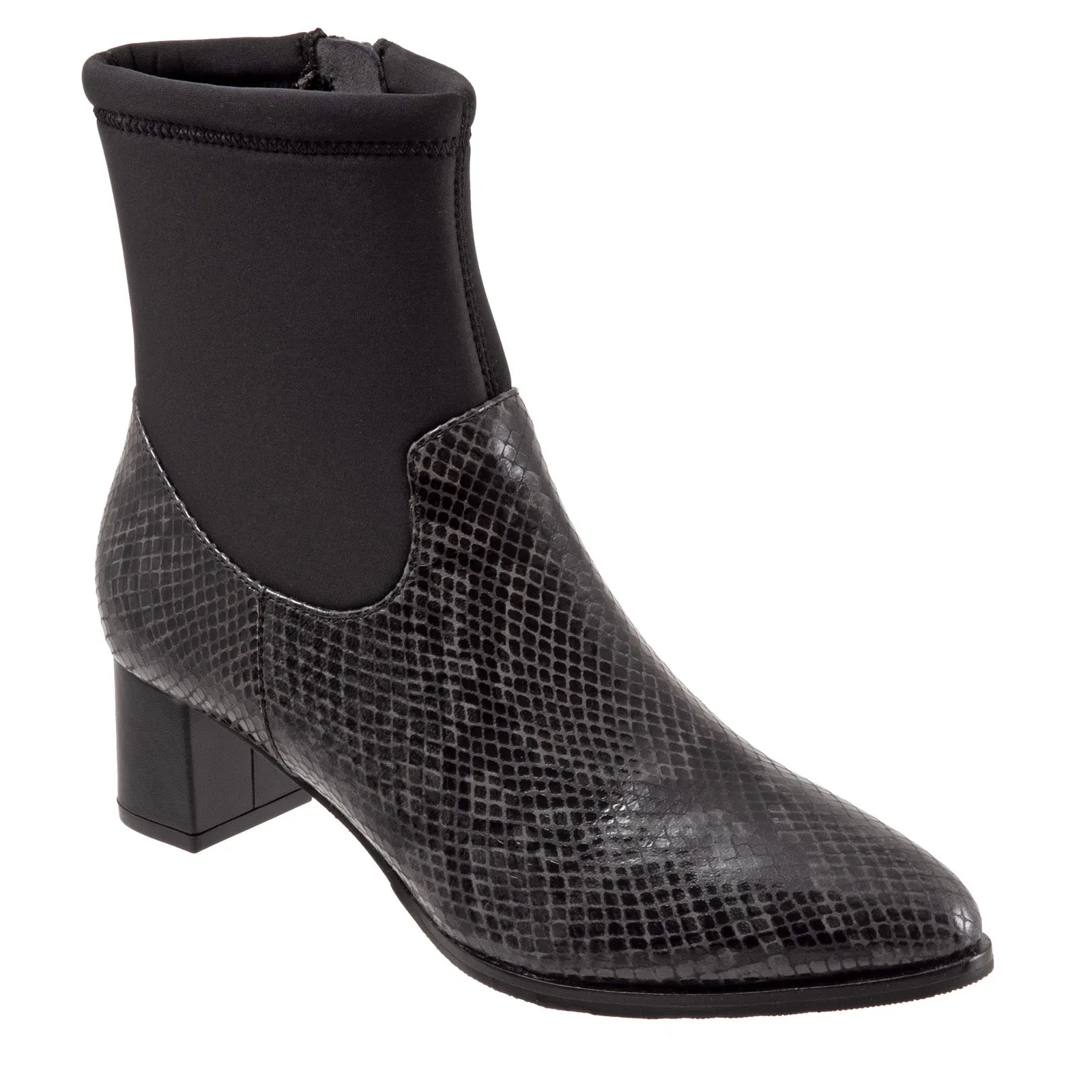 Office Worker Trotters Kippy T2060-083 Womens Black Narrow Leather Ankle & Booties Boots