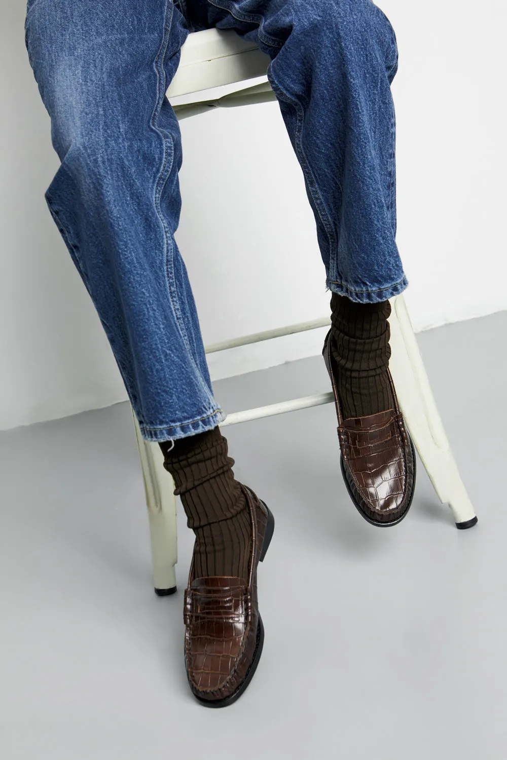Zoe Loafers in Croc-effect Chocolate Leather Ground Guard