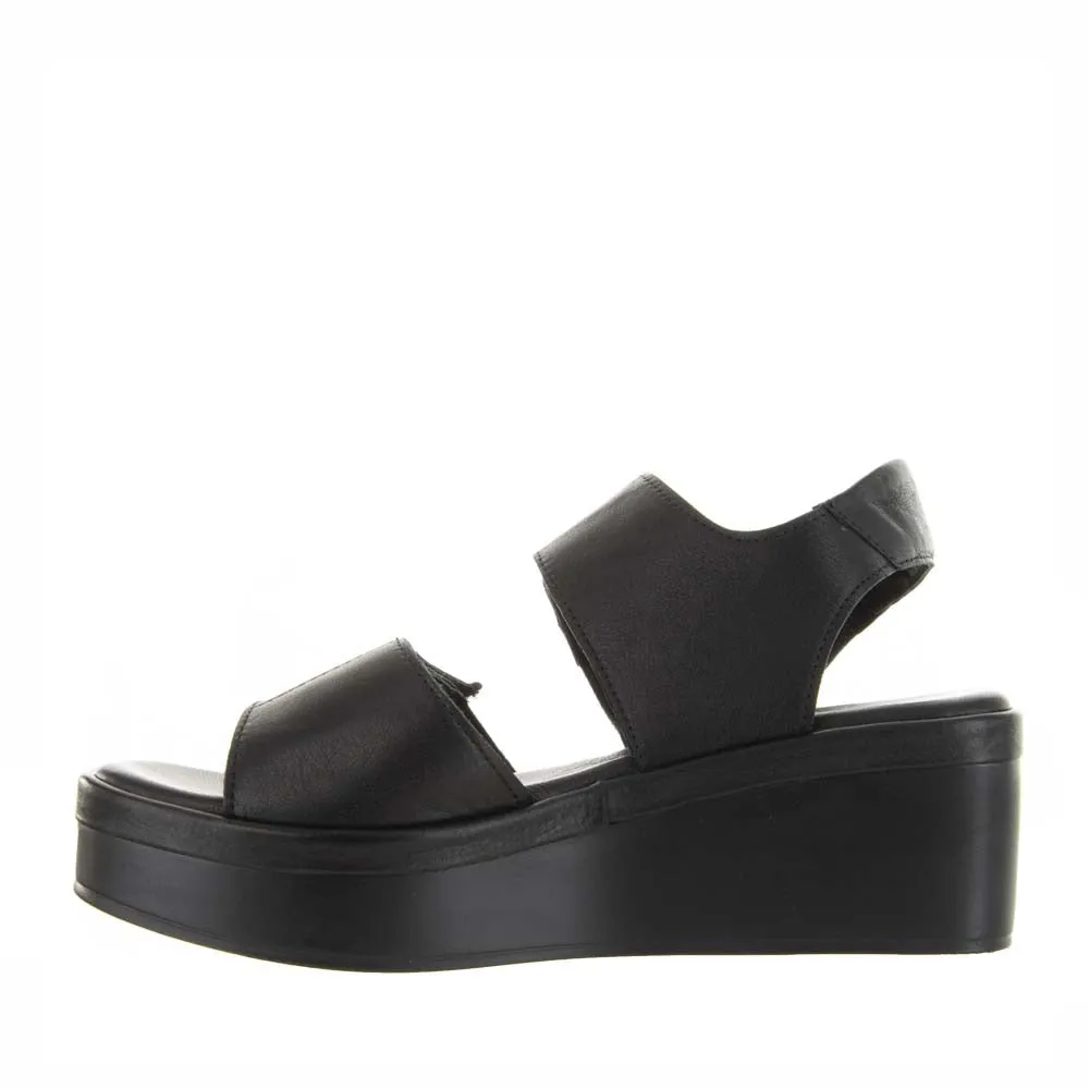 LE SANSA TRISTEN BLACK ratio least slip-resistant