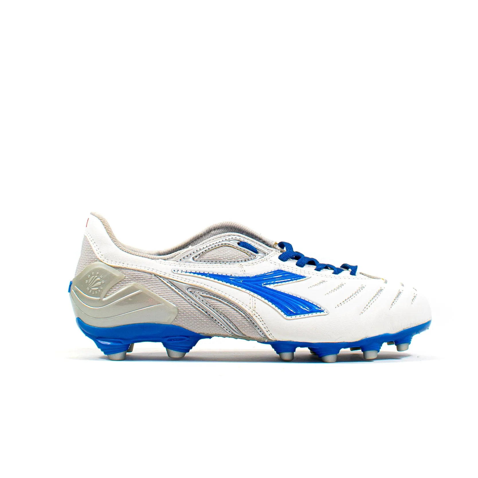 Street Chic work - related features Diadora Maracana White Blue FG