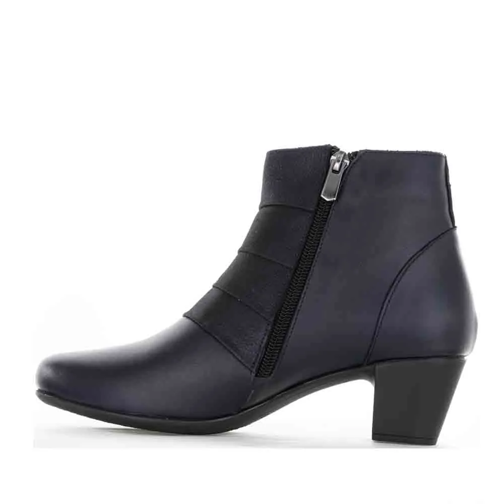 CABELLO EVA NAVY Daily Utility