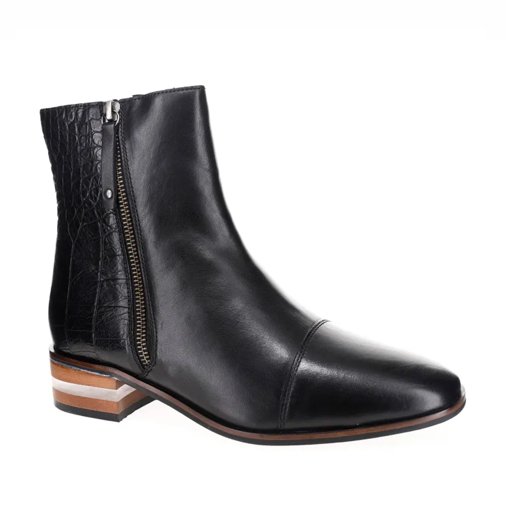 Work Terrain LE SANSA MERA BLACK CROC