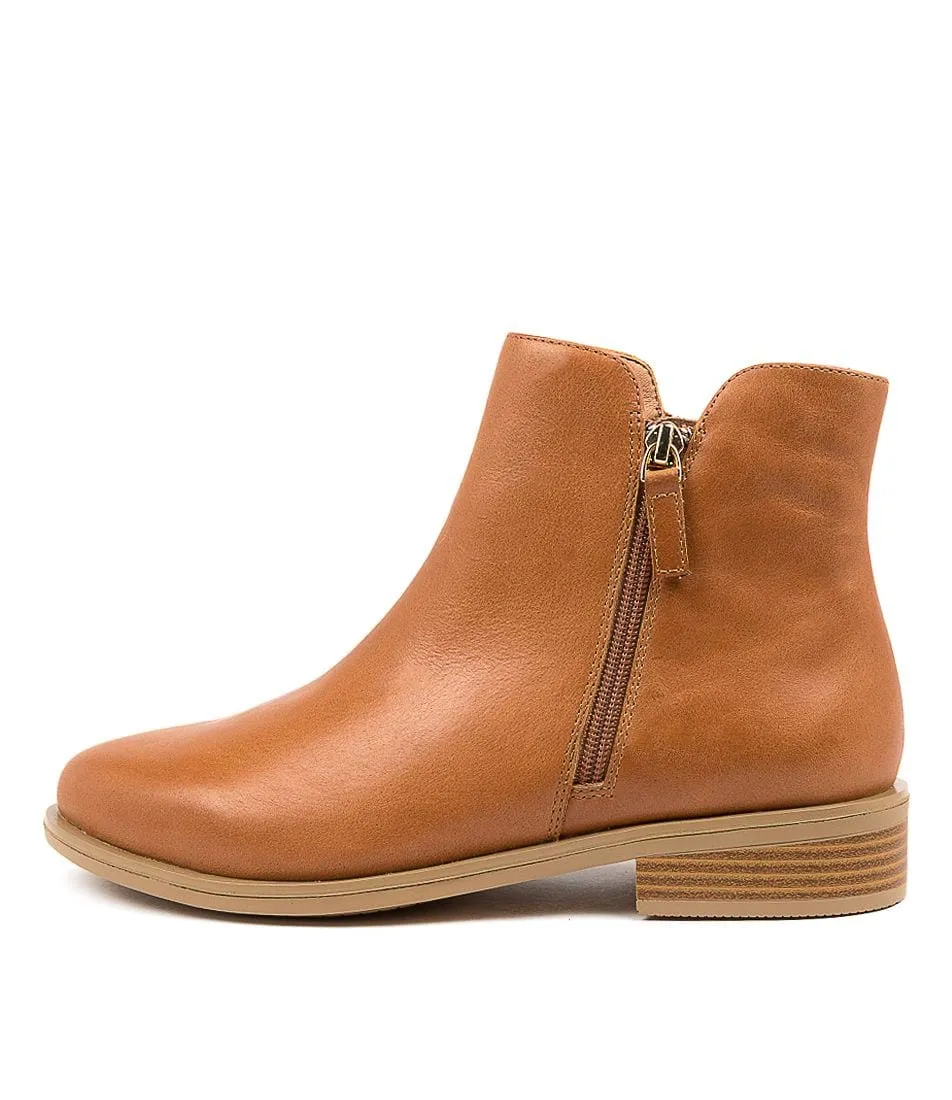 ZIERA SKYLARS TAN Relaxed Vibe