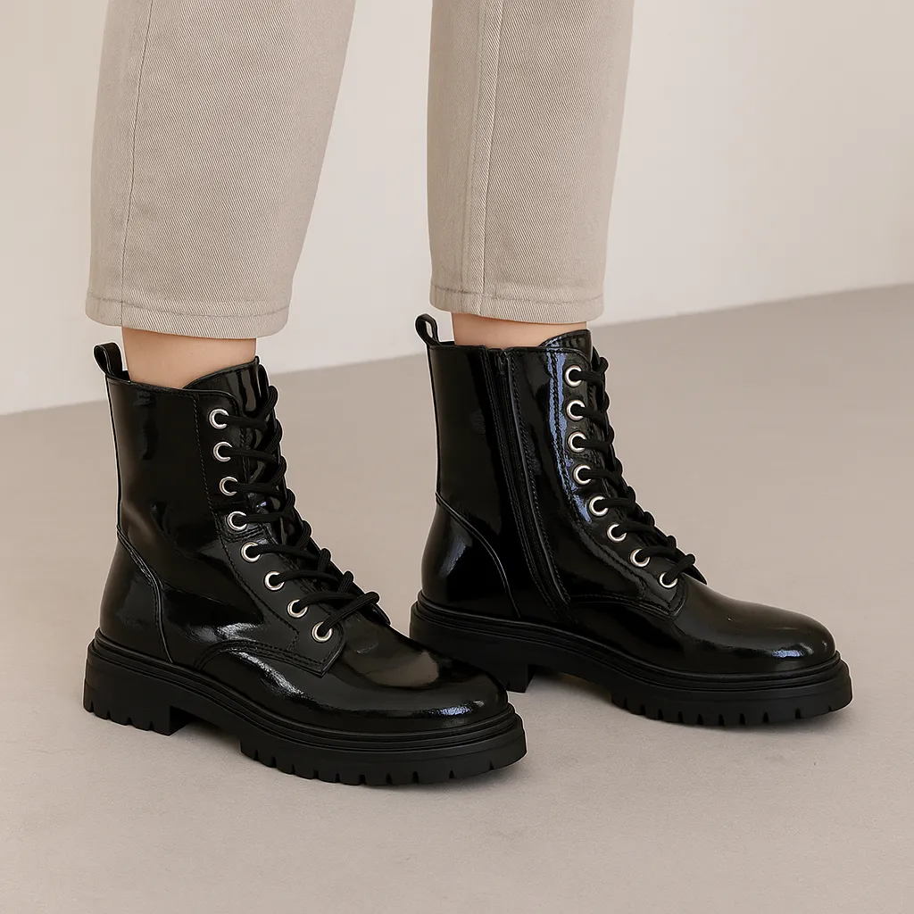 LE SANSA COOLIE BLACK PATENT insulated