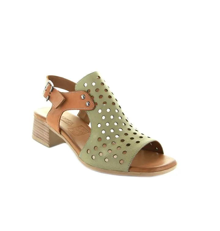 LE SANSA DOHA KHAKI TAN Flexible Build Soft Finish