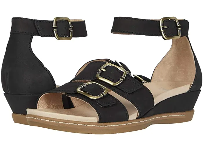 Dansko Astrid Sculpted Design
