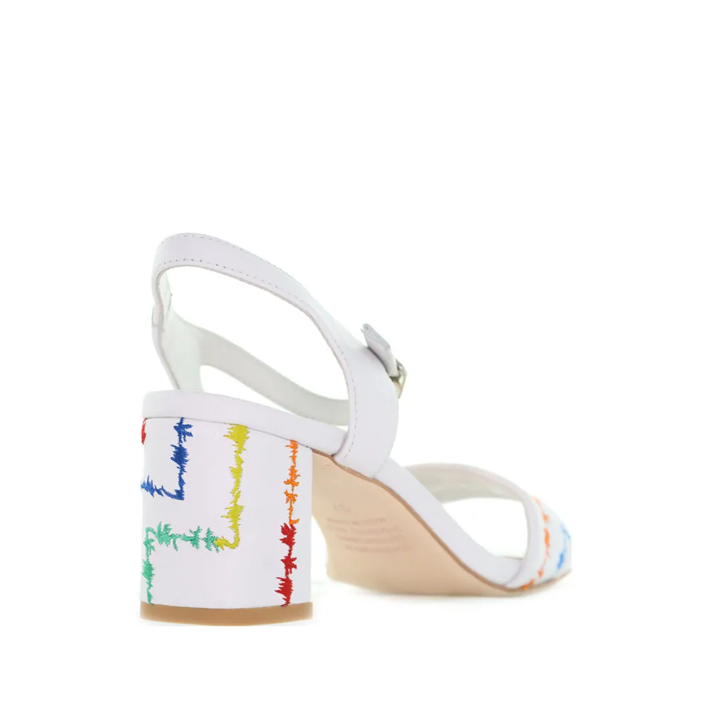 DJANGO & JULIETTE JOHOR WHITE On Foot All Day