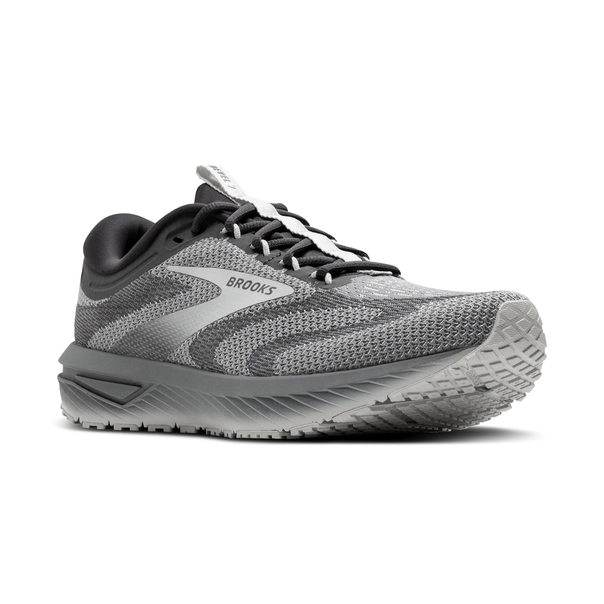 Men's Revel 7 responsive - midsole - feature shoes Odor Resistant