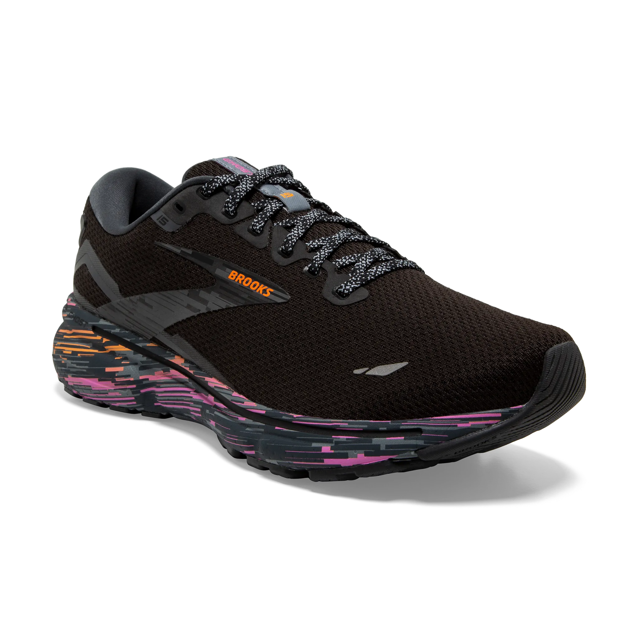 Women's Ghost 15 running in a racecourse flat - terrain - runner