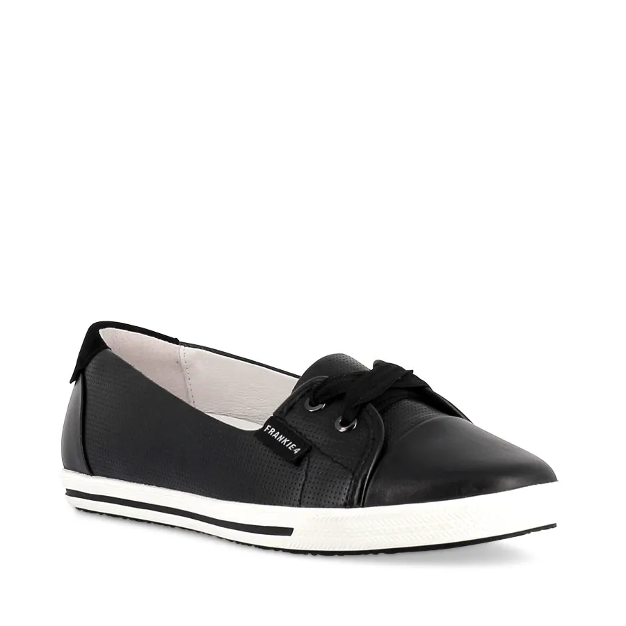 HANNAH III - BLACK PUNCHED LEATHER Tailored Comfort