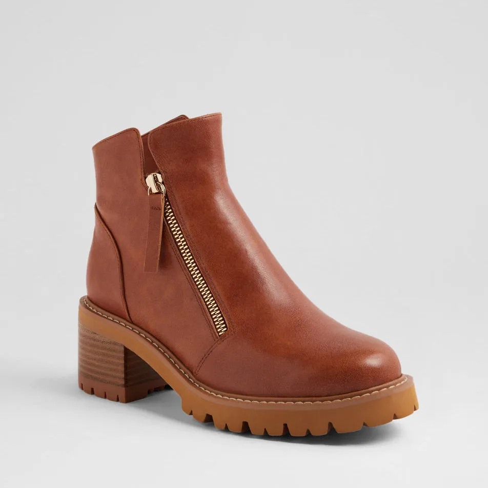 DJANGO & JULIETTE MCGUIRE BRANDY Waterproof Design Active Use